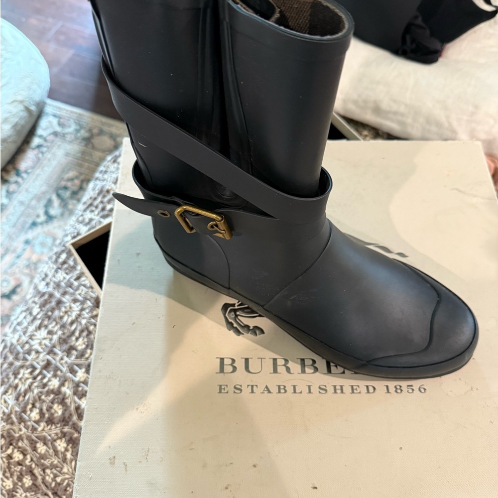 Burberry Black Leather Buckle Boots